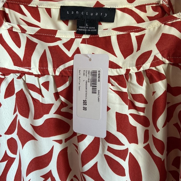 Soft Ruffle Cami from Evereve - Picture 3 of 6